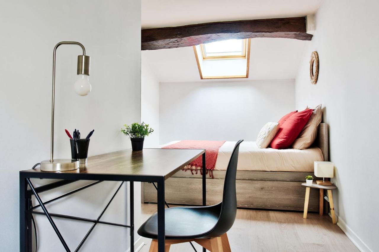 Appartement Le Spacieux Bressan - Hyper-Centre Bourg-en-Bresse Eksteriør bilde